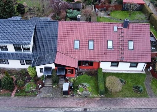 Idyllisches Wohn- oder Feriendomizil als Sprungbrett zur Ostsee separates Tiny- Haus, eingebettet in einen großen, zaub…