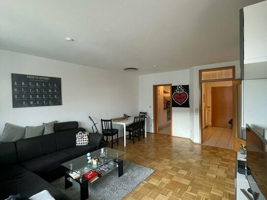 Moderne vermietete Wohnung mit Balkon, Stellplatz, Keller, 2ZKB, 57qm im ruhigen Wohngebiet Melsungen