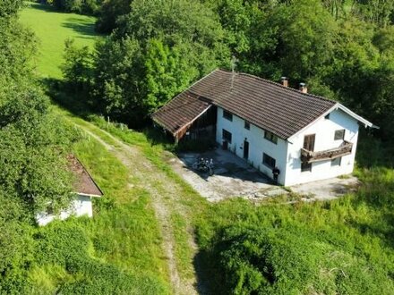 Idyllisches Anwesen in Alleinlage Nähe Tachinger See zu verkaufen !