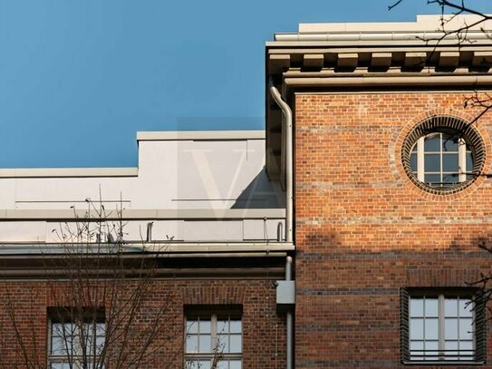 Erstbezug: Einmaliges Penthouse auf Baudenkmal inkl. Einliegerwohnung und Dachterrasse/Terrasse