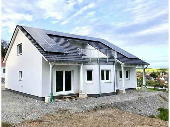 Erstbezug - energieeffizientes und sofort verfügbares Einfamilienhaus mit großem Grundstück!