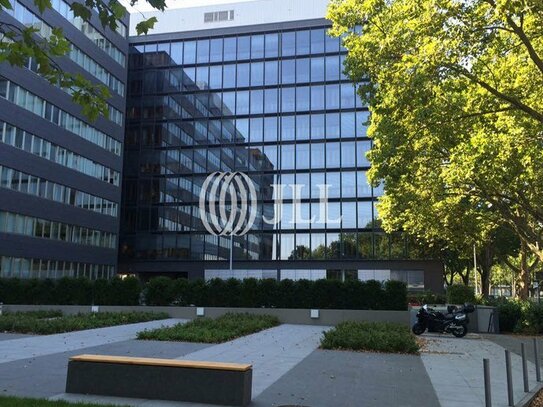 *JLL* - Repräsentative Büroflächen mit Blick über Mannheim