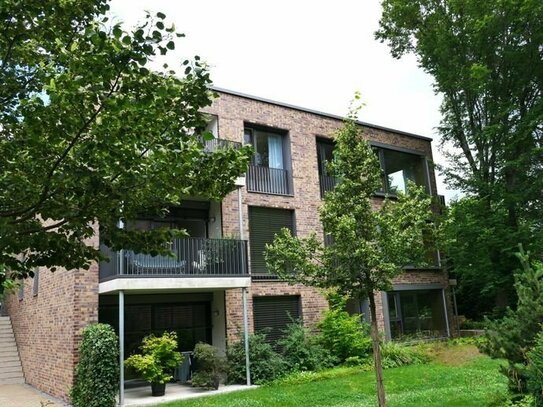Wohnen im Schöller-Park! Exklusive 4 1/2-Zimmer Maisonette-Wohnung (hochw. Einbauküche, Terrasse & Balkon)