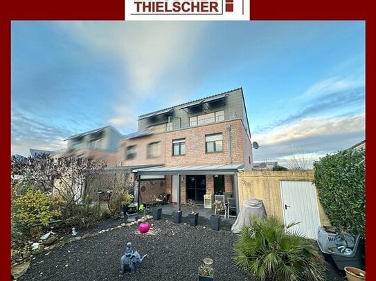 Geräumige Doppelhaushälfte mit Dachterrasse, Garten und Solaranlage in ruhiger Wohngegend von Alsdorf