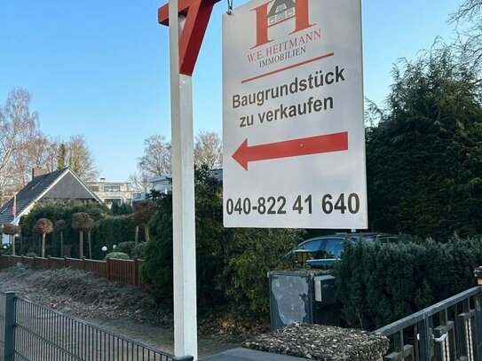 Interessanter Bauplatz für ein Einzel- oder Doppelhaus? Entscheiden Sie!