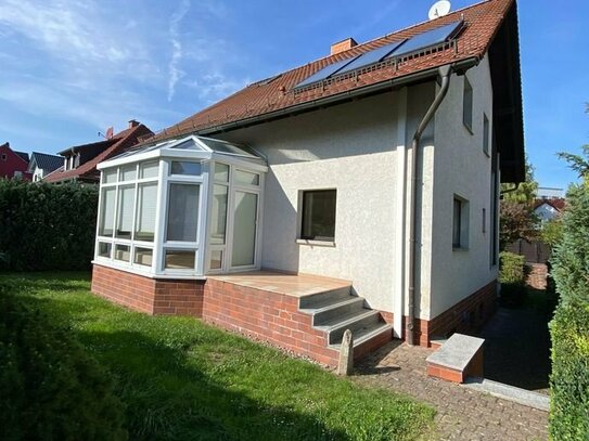 Geräumiges Einfamilienhaus mit Keller und Wintergarten in Arnstadt