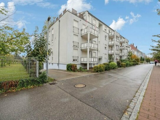 Pendler aufgepasst: 2,5 Zimmer-Maisonette-Penthousewohnung in Weil am Rhein