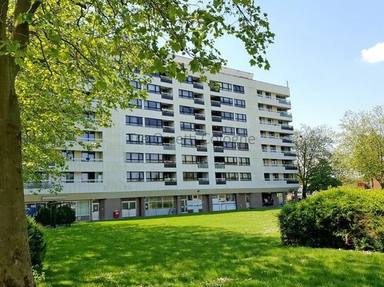 Ruhige Grünlage, Großraum-Apartement mit Balkon/Loggia und TG-Stellplatz (Aufpreis)