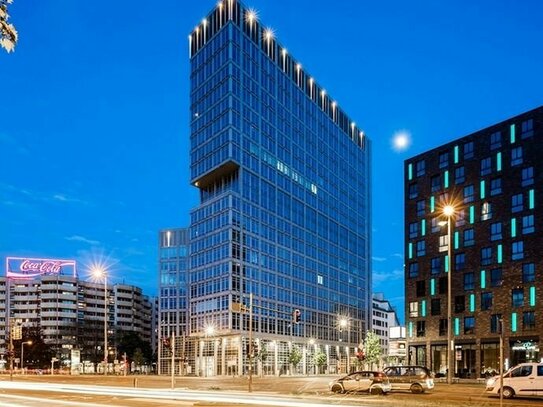 Repräsentative Bürofläche mit Terrasse mit Blick über Berlin