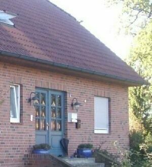 Vermietetes Zweifamilienhaus in schöner Lage