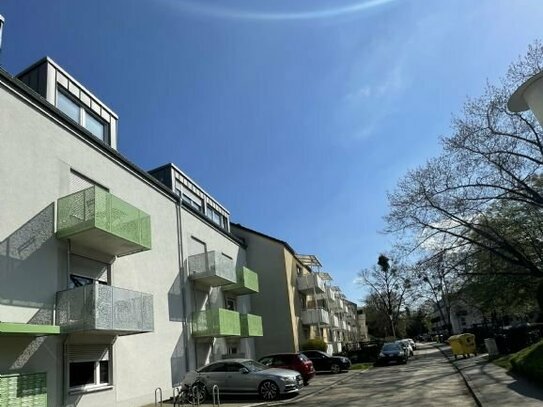 Bonn - Neuwertige möblierte Wohnung mit Balkon NUR FÜR STUDIERENDE / STUDENTS ONLY