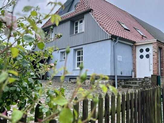Restaurierte Doppelhaushälfte in idyllischer Lage unweit der Ostsee