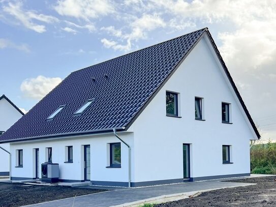 Neubau Doppelhaushälfte in Timmaspe - Erstbezug!