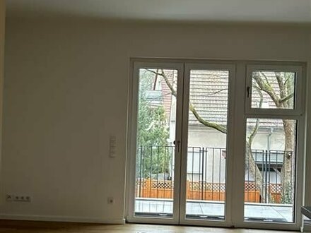 Neubau-Apartment in Spindlersfeld zu vermieten - mit Aufzug, EBK, Balkon