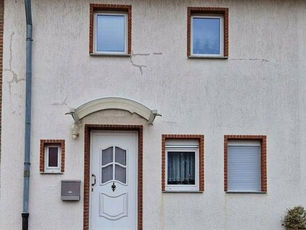 Super Alternative zu einer Eigentumswohnung. Eigenes Haus mit Garage! Alsdorf - Blumenrath...