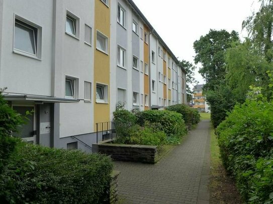 Bonn Alt-Tannenbusch. 3 ZKB, Balkon -vermietete Kapitalanlage-