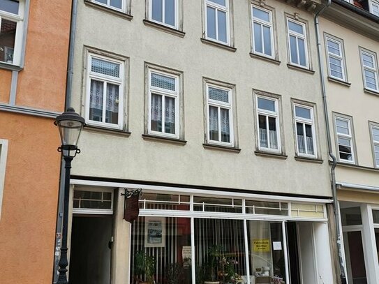 Sanierungsbedürftiges Wohn und Geschäftshaus in der Stadtmitte von Arnstadt zu verkaufen