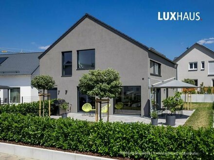 Individuell geplantes LUXHAUS auf Traumgrundstück im Grünen mit tollen Ausblick!