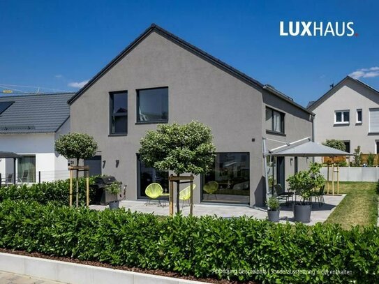 Individuell geplantes LUXHAUS auf Traumgrundstück im Grünen mit tollen Ausblick!