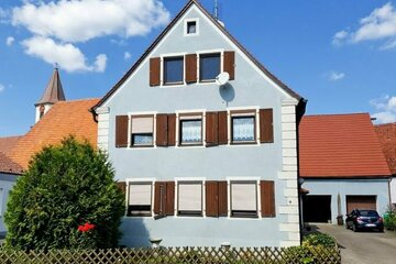 Schönes 3 Familienhaus mit vielen Möglichkeiten - ideale Kapitalanlage!