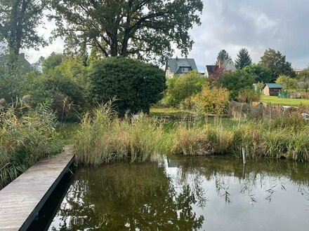 Neu saniertes Familienhaus auf Wassergrundstück mit Bootsteg!