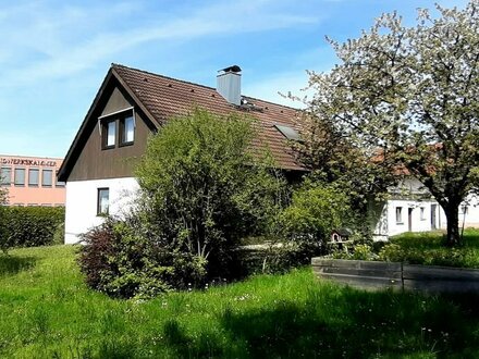 ERFOLGREICH BEENDET - BIETERVERFAHREN: Passau-Haidenhof-Nord: Efh mit Einliegerwohnung und großem Garten zu verkaufen