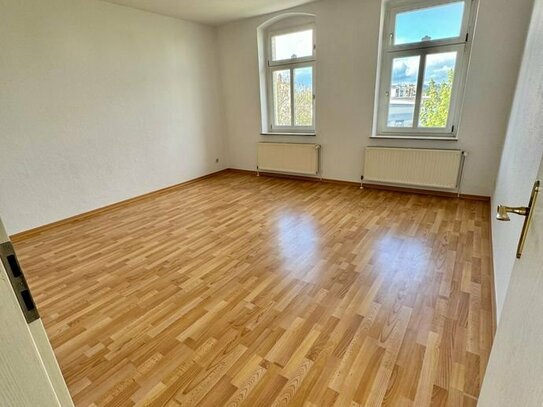 ==2.Zimmerwohnung in Gera-Untermhaus mit unverbautem Blick ==‚