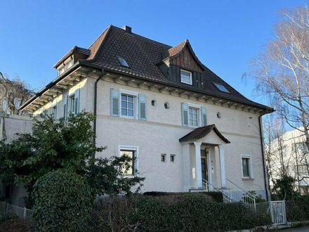 Großzügige Stadtvilla im beliebten Wohngebiet Paradiesle, zentrumsnah, in Kirchheim-Teck