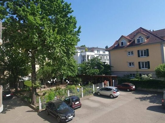 Altbaucharme trifft auf Moderne: Attraktive Stadtwohnung für Selbstnutzer und Kapitalanleger