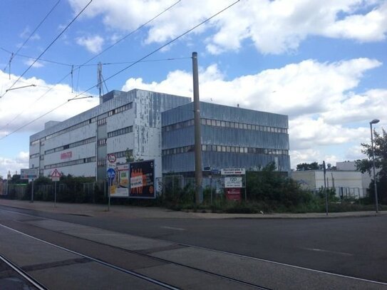 470qm Hallenfläche für Produktion, Werkstatt, Lager in Leipzig-Großzschocher