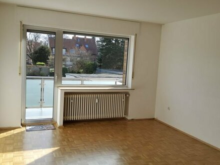 Gepflegte 2-Raum-Wohnung mit Balkon u.- Einbauküche in Dortmund