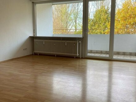 Helle Eigentumswohnung in Dortmund-Brackel, 3 Zimmerwohnung mit großem Balkon