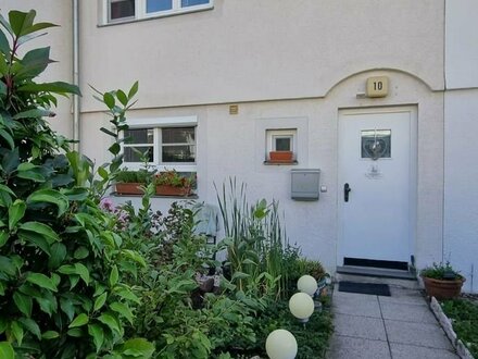 Ausbaufähiges Reihenmittelhaus mit Terrasse und kleinem Garten in ruhiger Wohnlage!