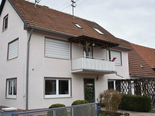 Geschmackvolle Wohnung komplett renoviert mit 2,5 Zimmern in Bächingen an seriöses Paar zu vermieten