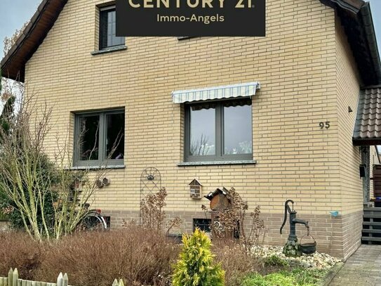 C21 - RESERVIERT! freistehendes Einfamilienhaus mitten in HS - Schafhausen
