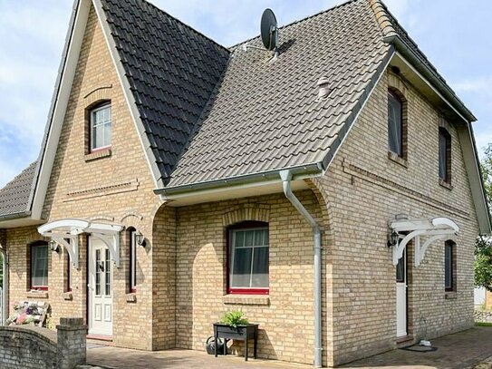 Traumhaftes Einfamilienhaus mit schönem Grundstück in Nordfriesland-Seeth