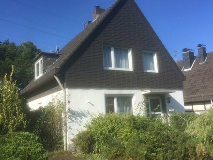 Freistehendes Einfamilienhaus in sehr guter Lage