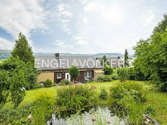 Bungalow auf 2.605 m² großen Grundstück mit Potenzial