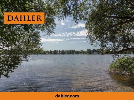 Property in idyllic location between Weisser See and Fahrländer See - a few steps from the water