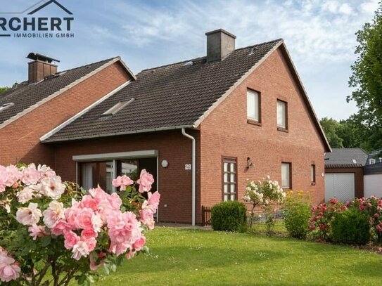 Großzügige Doppelhaushälfte in begehrter Lage von Barmstedt zu verkaufen!