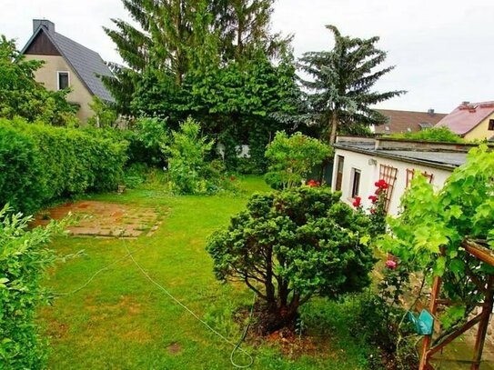 Großzügige Doppelhaushälfte mit schönem Garten in ruhiger Lage