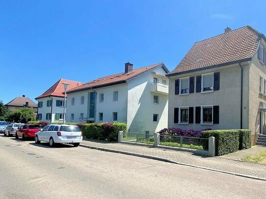 Freistehendes Zweifamilienhaus in Wyhlen, historisches Gebäude mit Schopf und großem Garten, teilmodernisiert, ausbaufä…