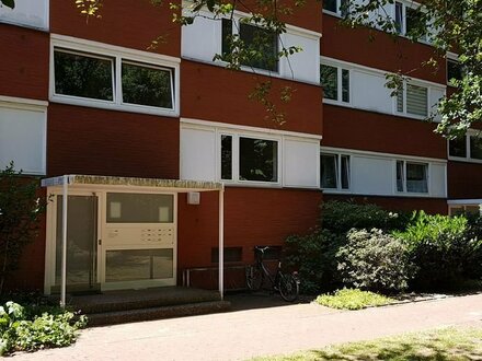 im grünen Wohnen renovierte 2 Zimmer Wohnung (EG)