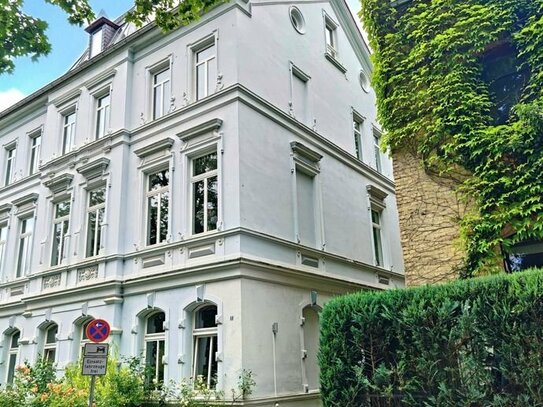 Elegantes Wohnen: Exklusive Dachgeschosswohnung im Herzen von Braunschweig! (AP-6309)
