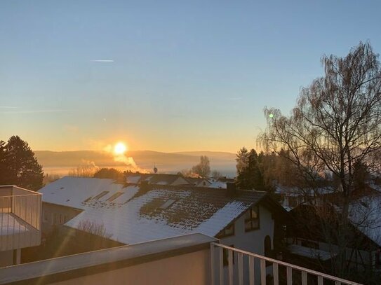 3,5 Zimmer-DG-Wohnung mit traumhafter Aussicht!