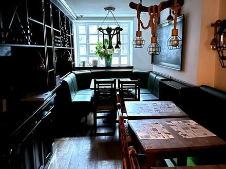 ++ BAR-LOUNGE + RESTAURANT + WEINBAR + MITTEN IM ANGESAGTEN AUSGEHVIERTEL ++