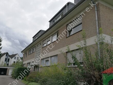 schöne Dachgeschosswohnung mit Einzelgarage im II.OG in gepflegtem 6-Familien-Haus in AC-Beverau