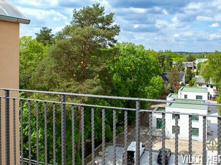 Neue Dachgeschoss-Maisonette mit Weitblick in der Villa Herbert