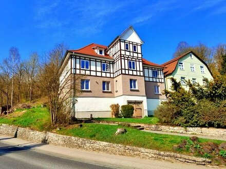 Mehrfamilienhaus mit Potenzial im Erdgeschoss