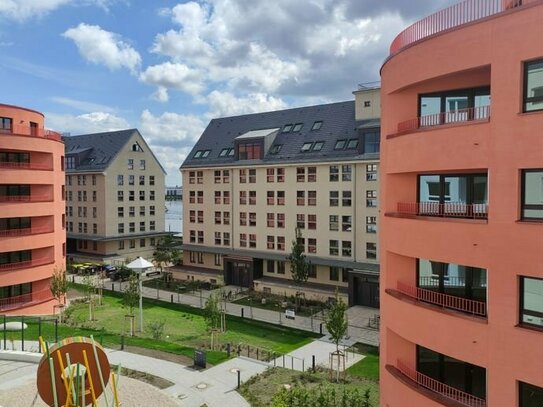 Erstbezug im Neubauviertel: helle 1,5 Zimmer Wohnung an der Spandauer Havel